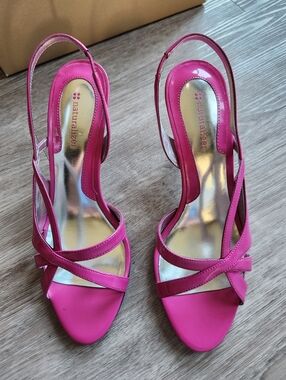 Naturalizer Women's Pink Slingback Sandals